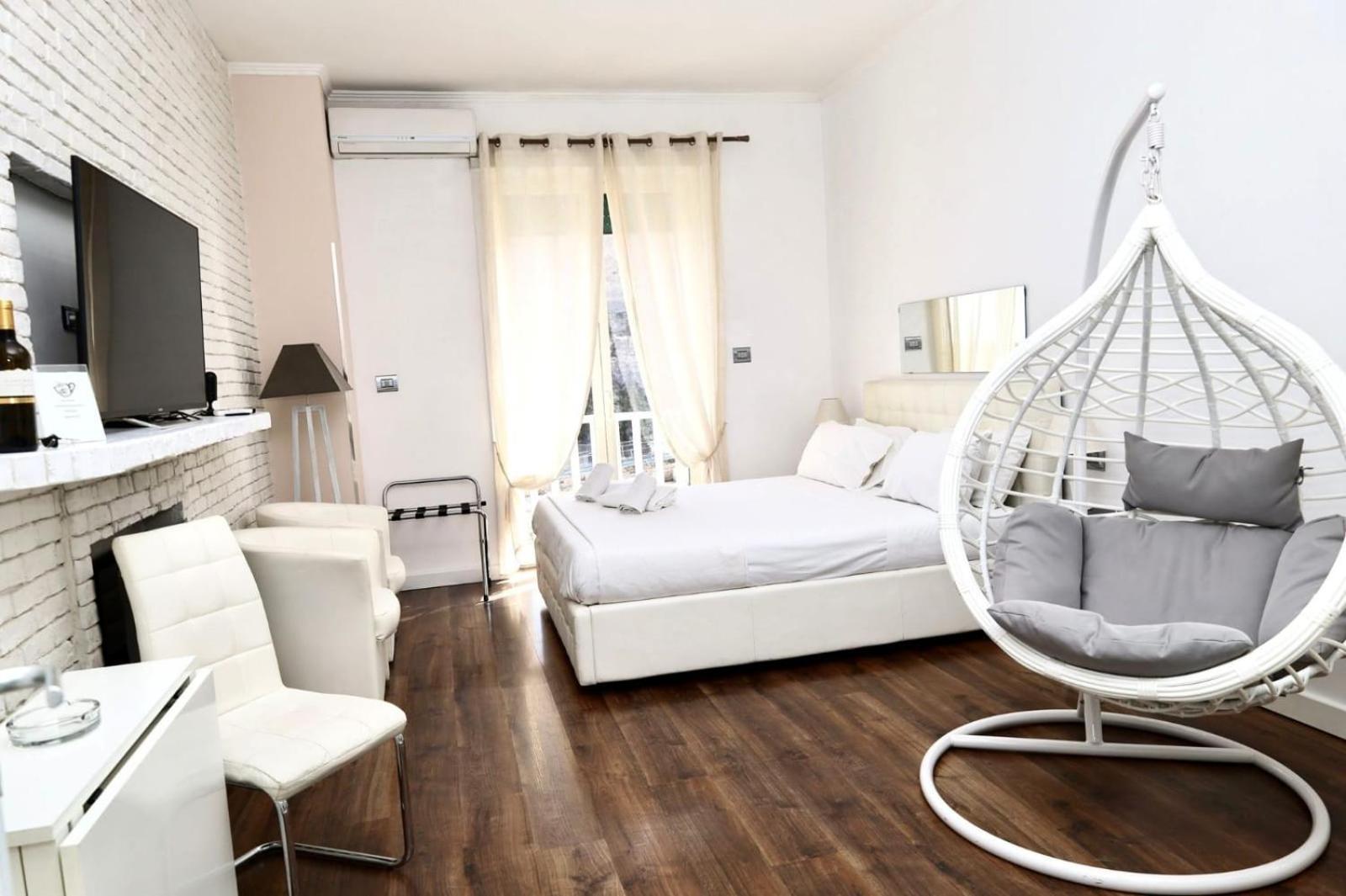 Covo Degli Angioini 4* Napoli